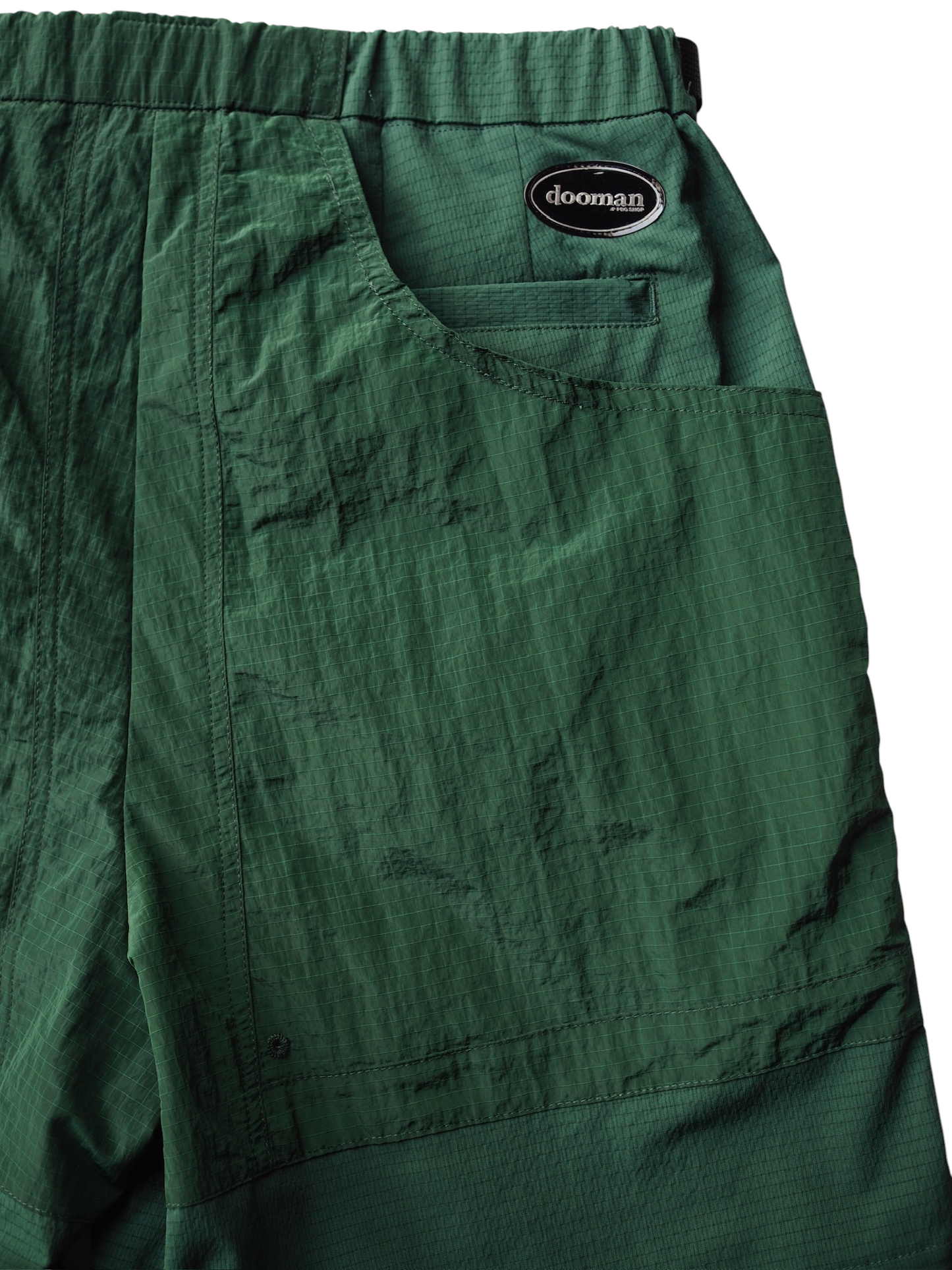 doorman store / Nylon Mesh Convertible Pants (Green)