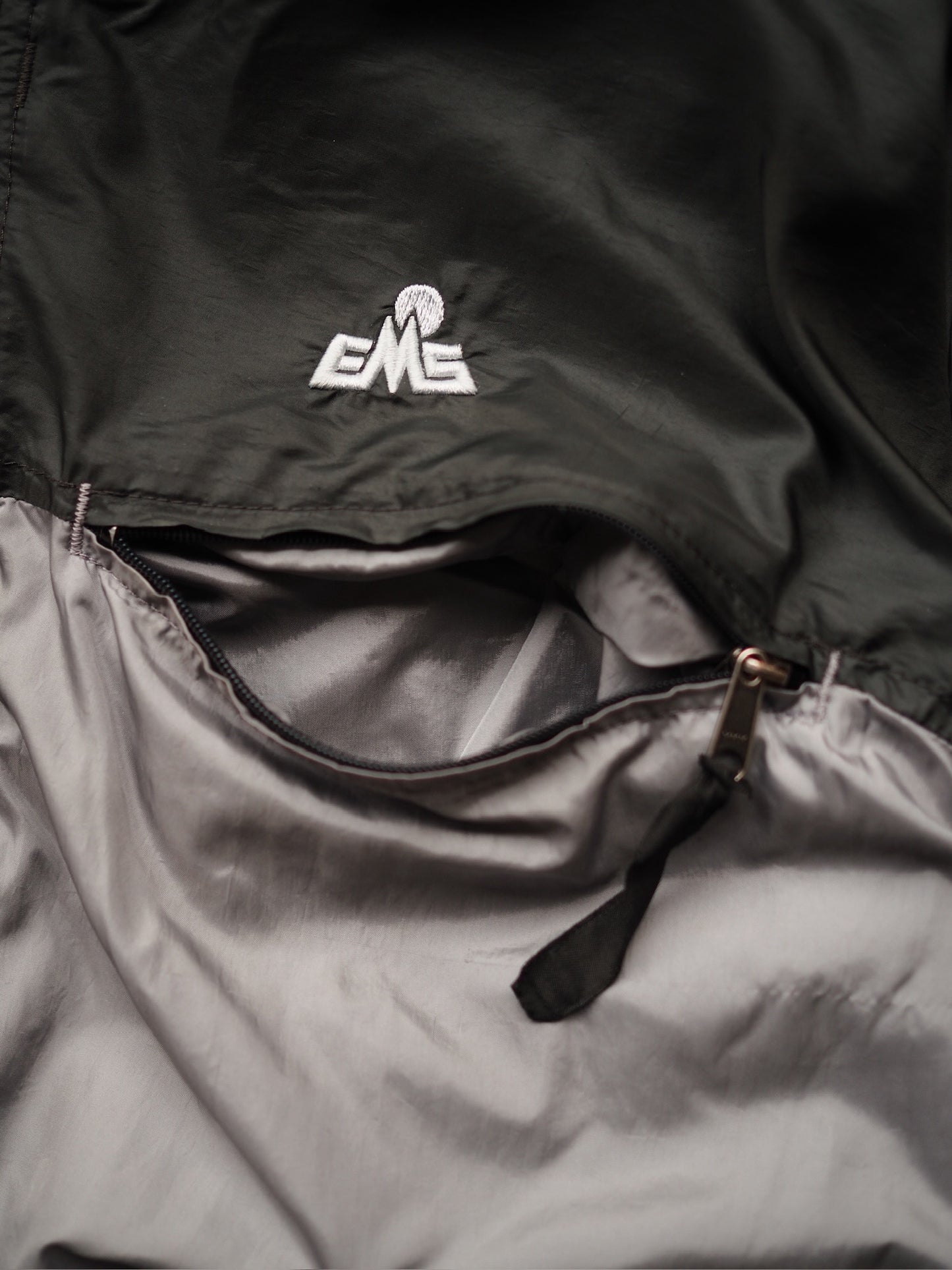 EMS / Packable Nylon Jacket