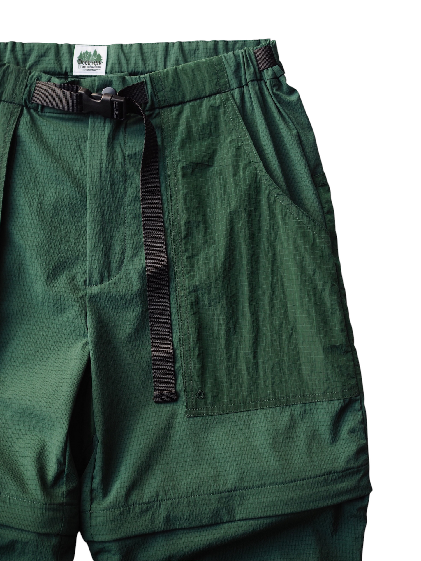 doorman store / Nylon Mesh Convertible Pants (Green)