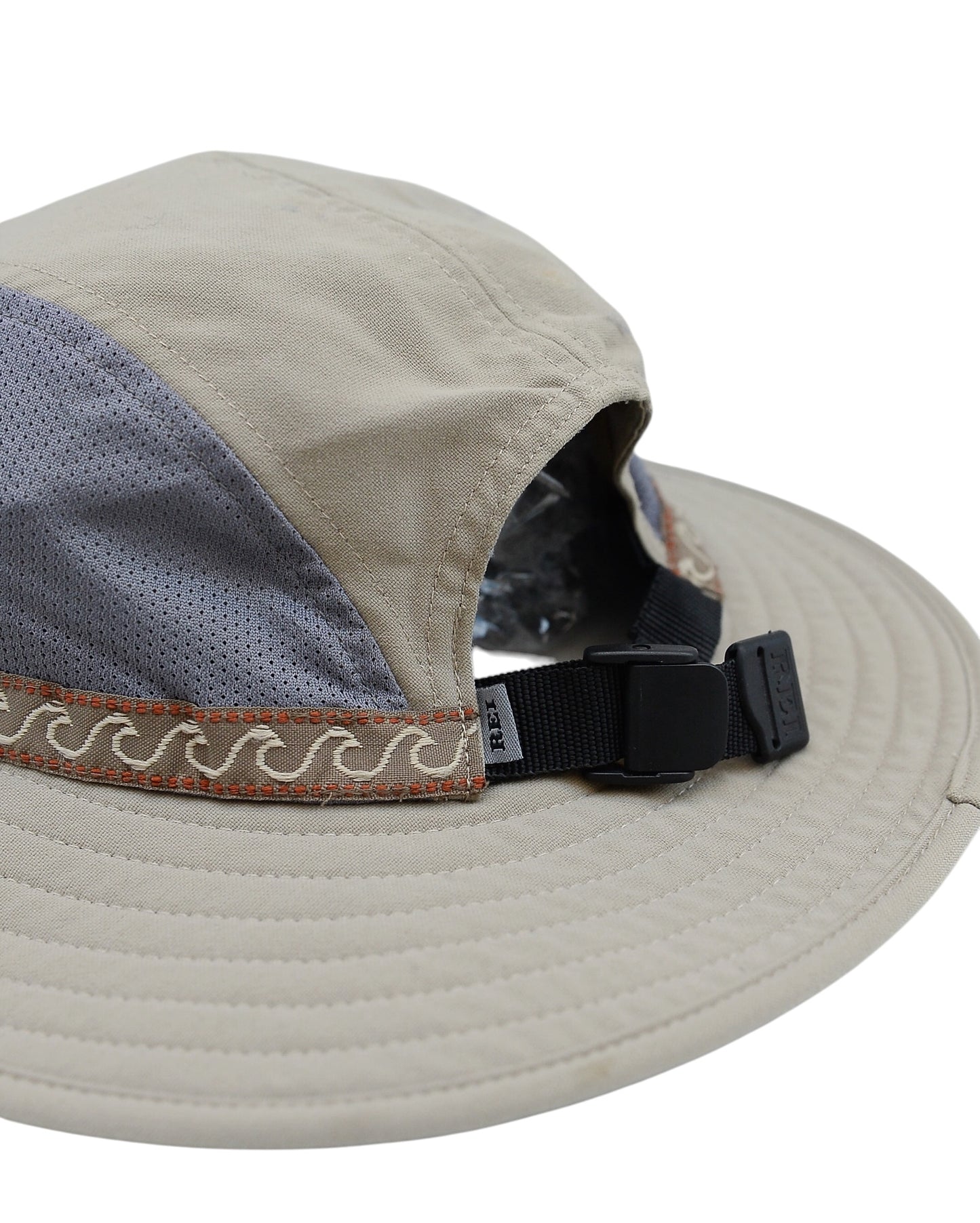 REI / Side Mesh Hat