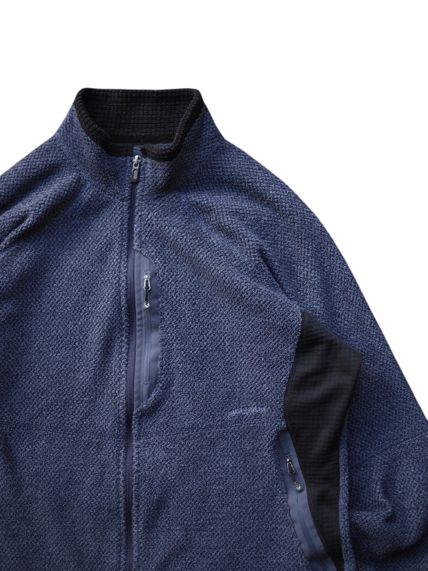 Patagonia / 05's M's R2 Jacket