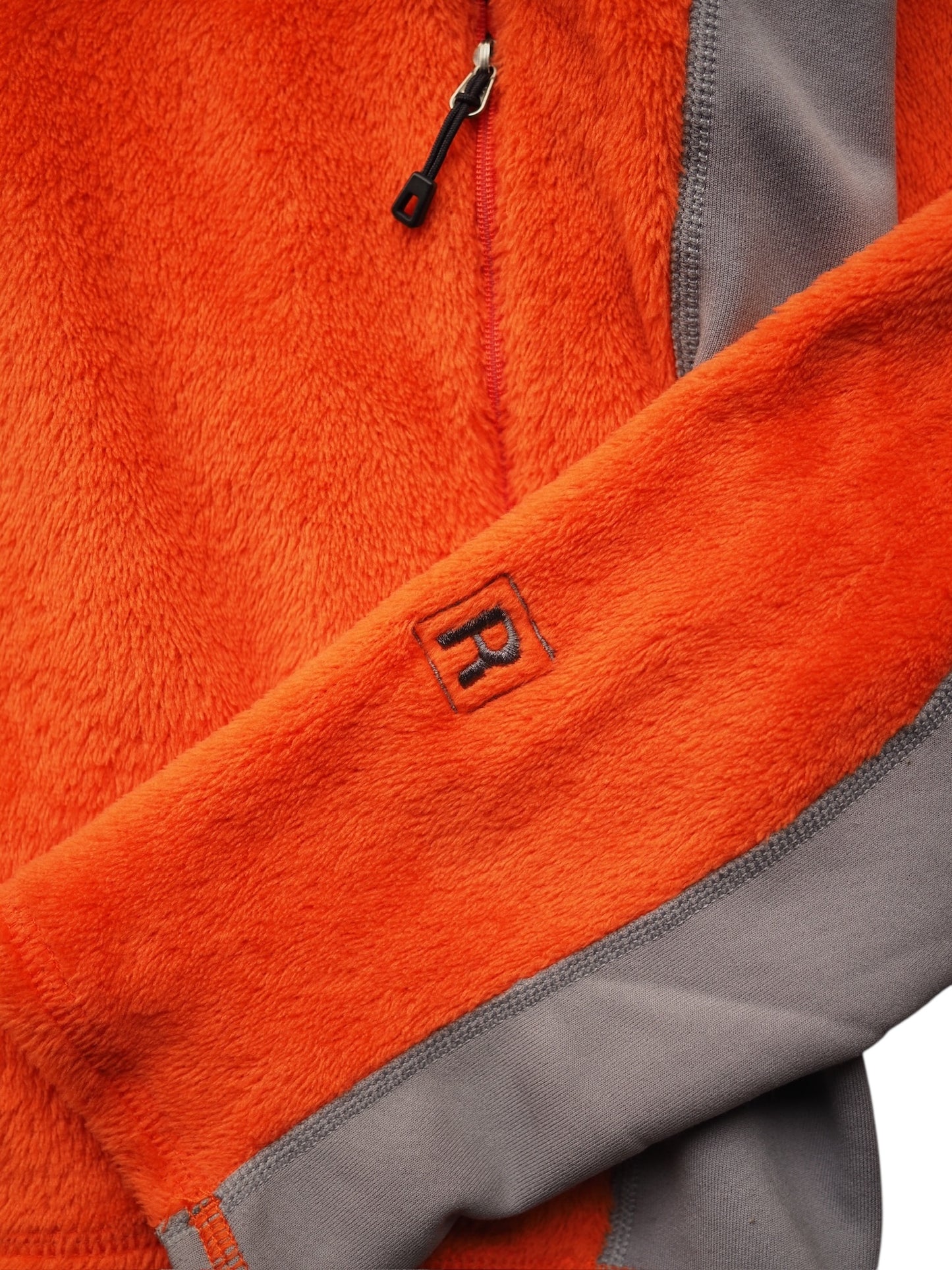 Patagonia / M's R2 Jacket